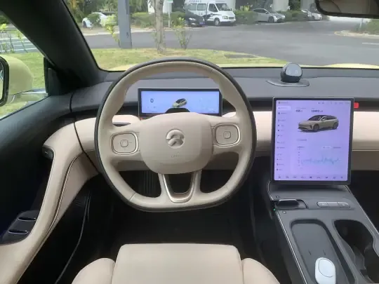 Nio ET5T 2024 (49600 км)