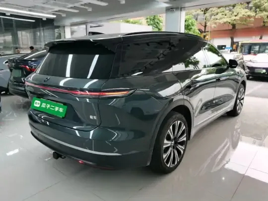 Nio ES8 2024 (46700 км)