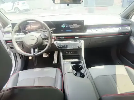 Hyundai Sonata 2024 (4000 км)