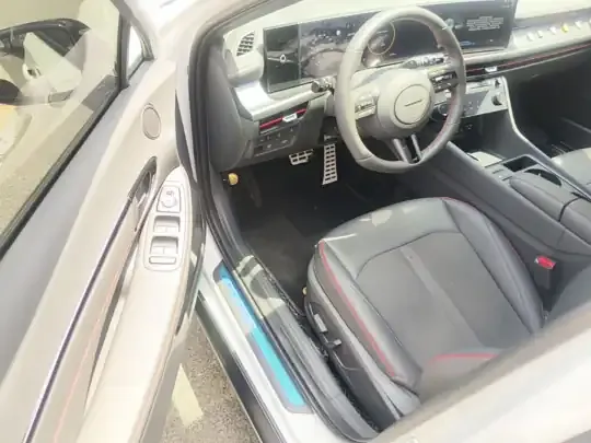 Hyundai Sonata 2024 (4000 км)