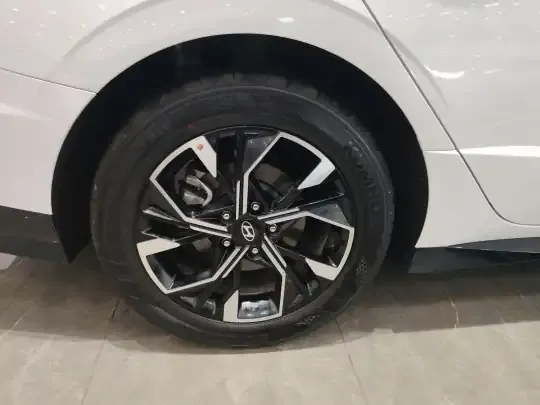 Hyundai Sonata 2024 (4700 км)