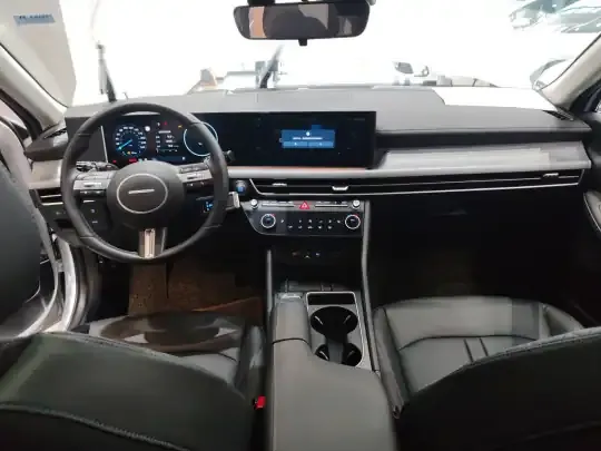 Hyundai Sonata 2024 (4700 км)