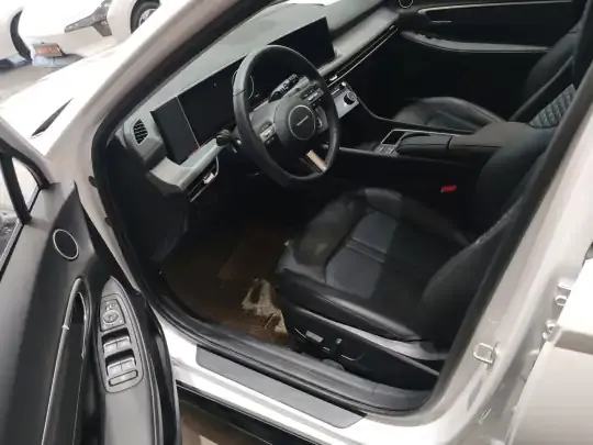 Hyundai Sonata 2024 (4700 км)
