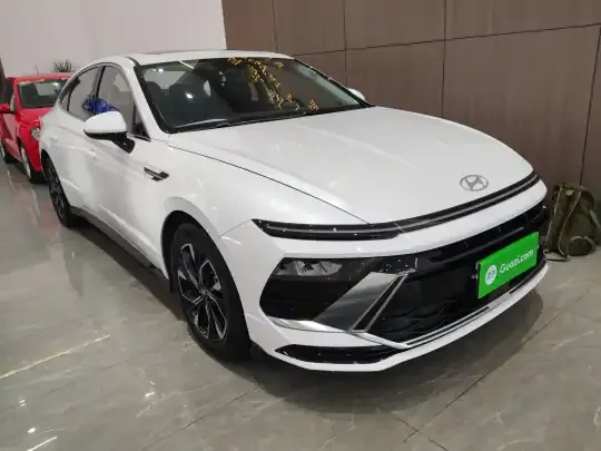 Hyundai Sonata 2024 (4700 км)