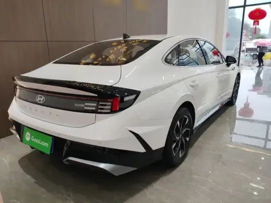 Hyundai Sonata 2024 (4700 км)