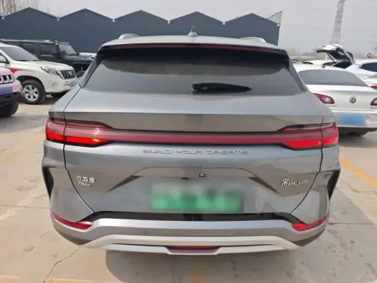 BYD Song PLUS New Energy 2024 (15800 км)