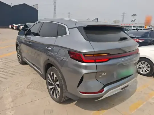 BYD Song PLUS New Energy 2024 (15800 км)
