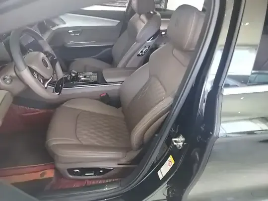 BYD Han 2024 (77400 км)