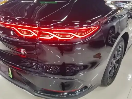 BYD Han 2024 (25000 км)