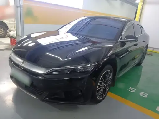 BYD Han 2024 (29900 км)