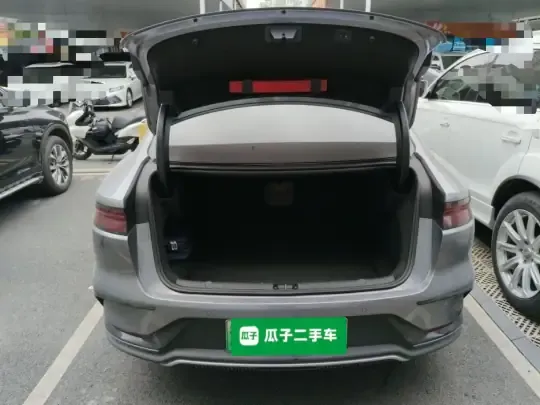 BYD Han 2024 (17000 км)