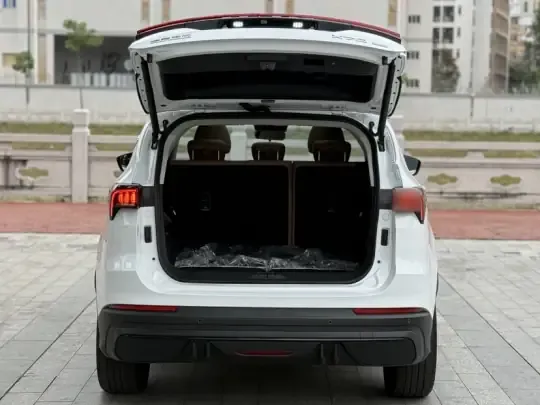 JETOUR X70 C-DM 2024 (8500 км)