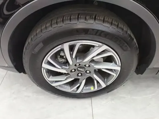 Lincoln Corsair 2024 (9300 км)