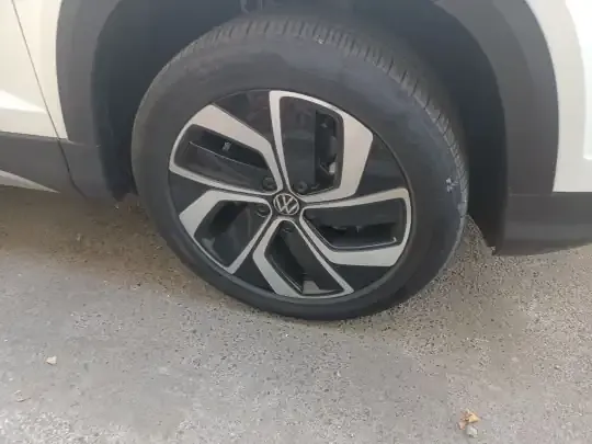Volkswagen Tharu 2024 (11399 км)