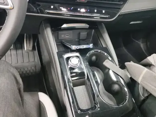 Buick Envision 2024 (1600 км)