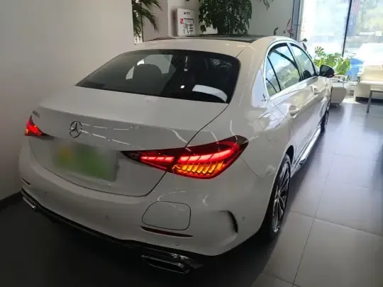 Mercedes-Benz C-Class New Energy 2024 (26100 км)