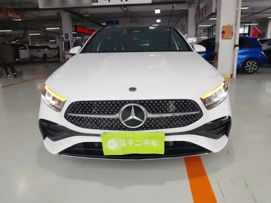 Mercedes-Benz A-Class 2024 (14600 км)