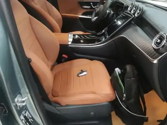 Mercedes-Benz GLC 2024 (10100 км)