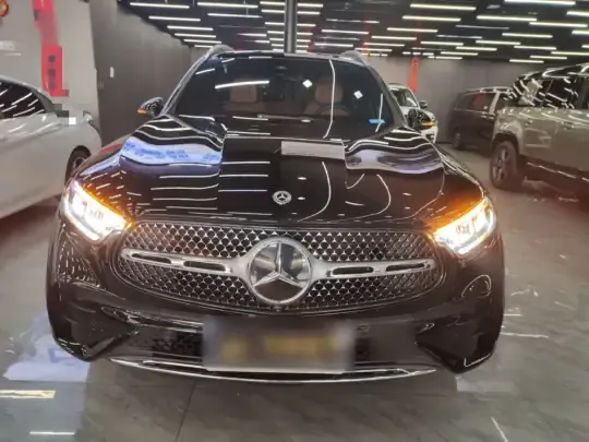 Mercedes-Benz GLC 2024 (52000 км)