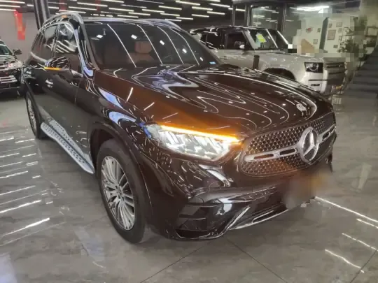 Mercedes-Benz GLC 2024 (52000 км)