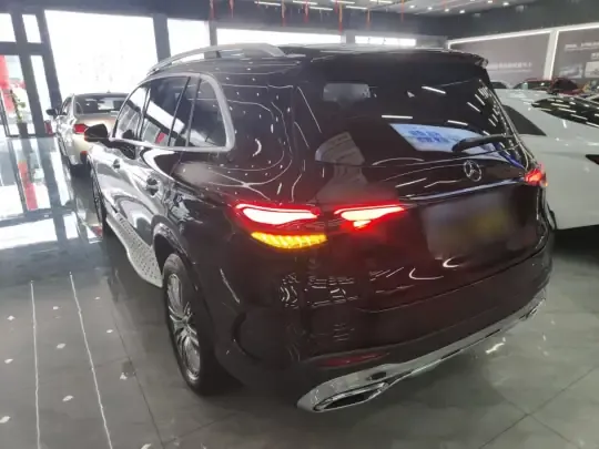 Mercedes-Benz GLC 2024 (52000 км)