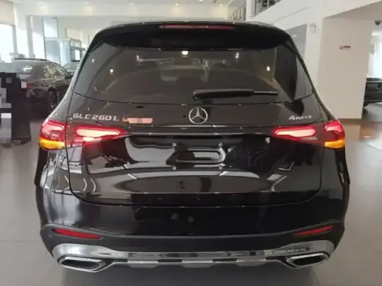 Mercedes-Benz GLC 2024 (15600 км)