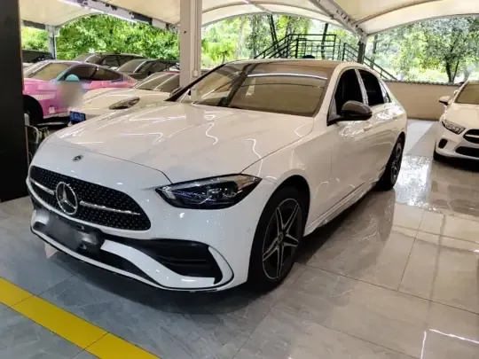Mercedes-Benz C-Class 2024 (25000 км)
