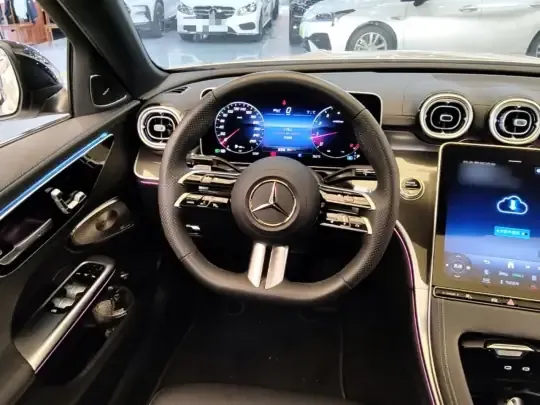 Mercedes-Benz C-Class 2024 (25000 км)