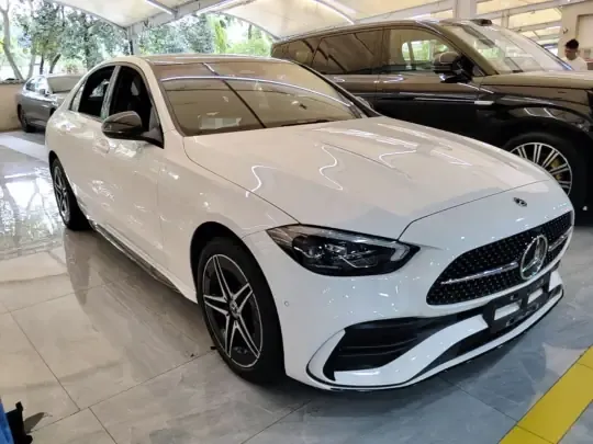 Mercedes-Benz C-Class 2024 (25000 км)