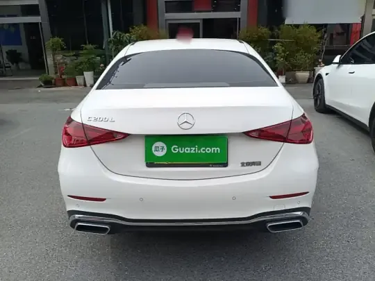 Mercedes-Benz C-Class 2024 (14800 км)