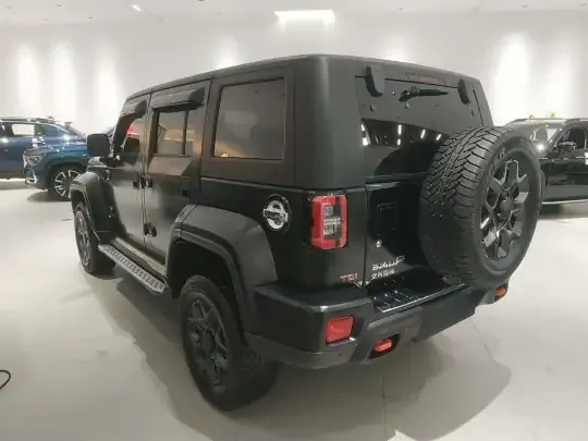 BAIC Off-Road BJ40 2024 (32800 км)