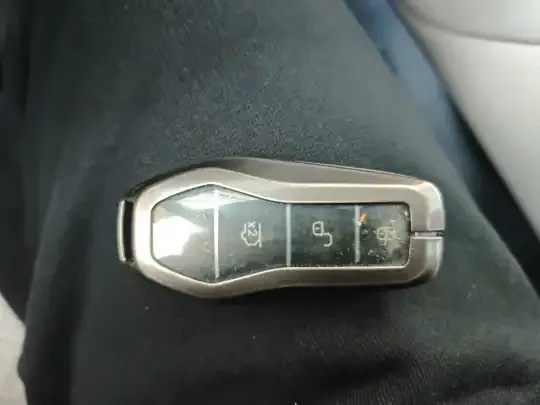 BYD Yuan UP 2024 (15700 км)