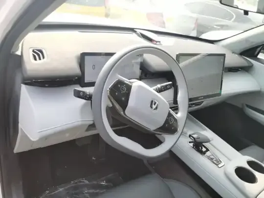 CHANGAN UNI-Z New Energy 2024 (600 км)