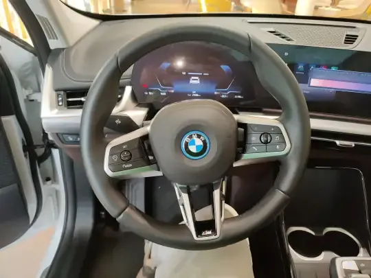 BMW iX1 2023 (21000 км)