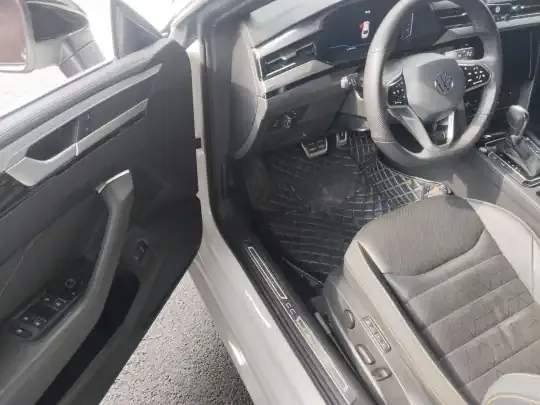 Volkswagen FAW-Volkswagen CC 2024 (28400 км)