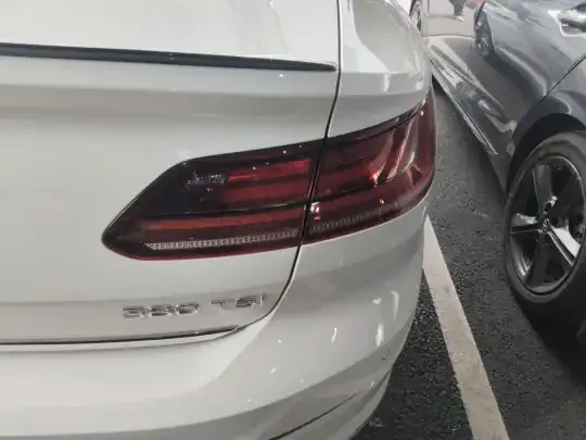 Volkswagen FAW-Volkswagen CC 2024 (28400 км)
