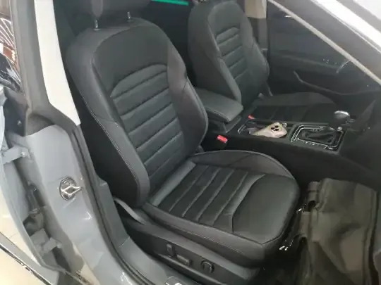 Volkswagen FAW-Volkswagen CC 2024 (23100 км)