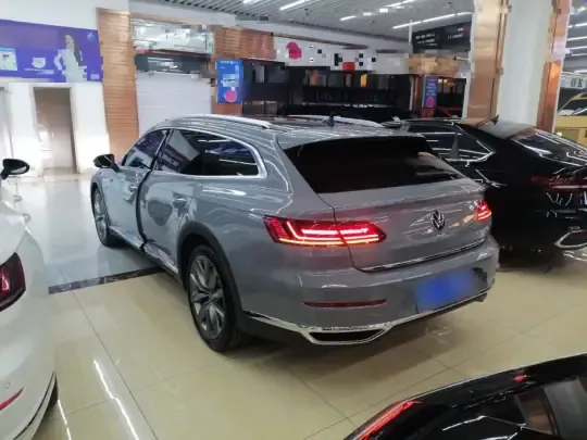 Volkswagen FAW-Volkswagen CC 2024 (23100 км)