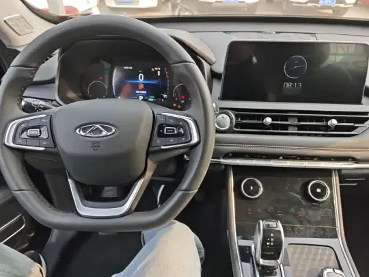 Chery Tiggo 8 2024 (13100 км)