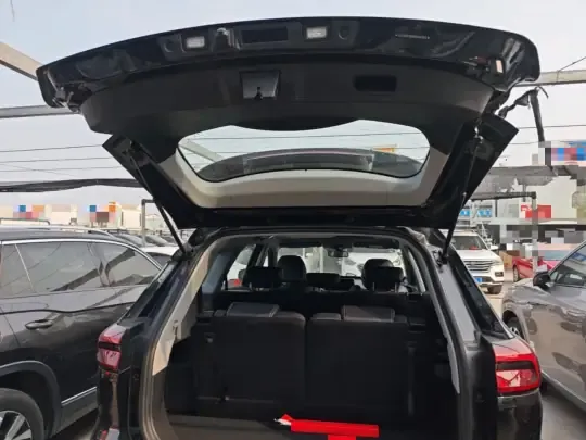 Chery Tiggo 8 2024 (13100 км)