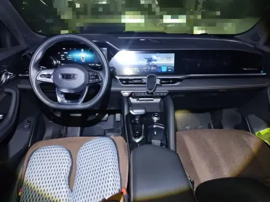 Geely Auto Monjaro L 2024 (6800 км)
