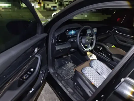 Geely Auto Monjaro L 2024 (6800 км)
