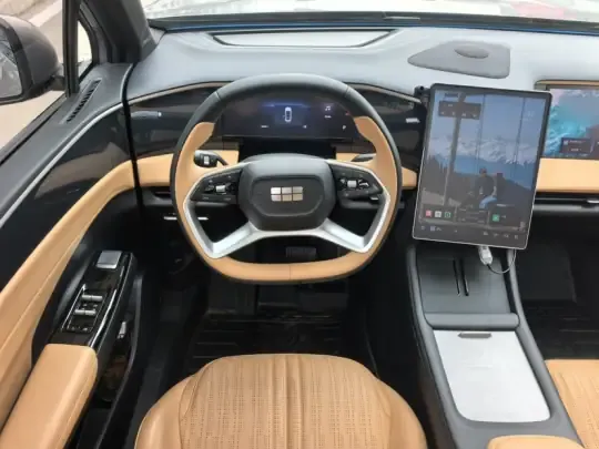 Geely Galaxy L7 2024 (22400 км)