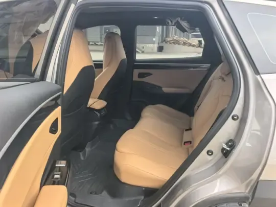 Geely Galaxy L7 2024 (22400 км)
