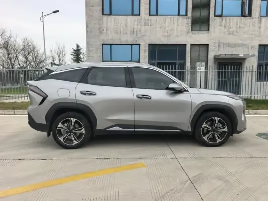 Geely Galaxy L7 2024 (22400 км)