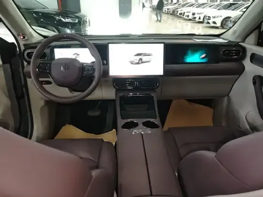 Leapmotor C11 2024 (23700 км)