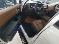Nissan Pathfinder 2024 (8800 км)