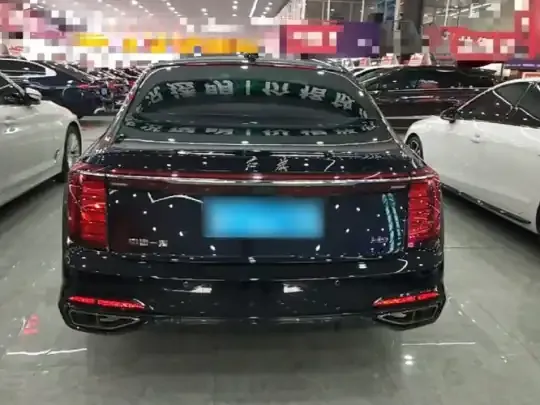 Hongqi H9 2024 (23000 км)