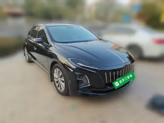 Hongqi E-QM5 2024 (59600 км)
