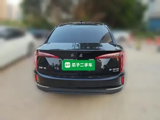 Hongqi E-QM5 2024 (59600 км)